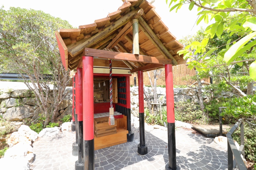 ちゃ〜がんじゅ〜御嶽 散策路&大家神社